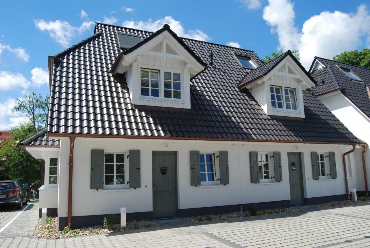 Claras Strandhuus Zingst Exteriör bild